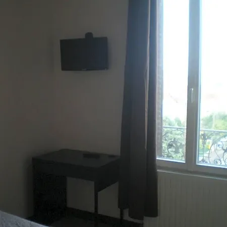 Le Bellevue - Paris Porte D'orleans Hotel 2*