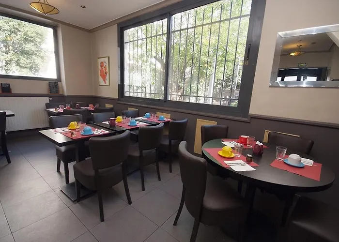 Le Bellevue - Paris Porte D'orléans Cachan